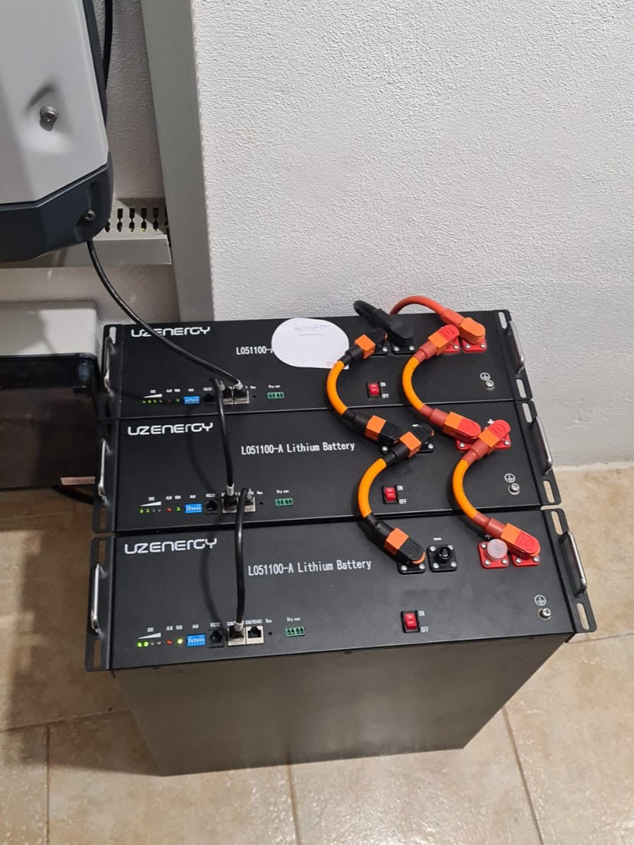 15.36 kWh L051100-A1 Battery Installation with Fronius Symo and Victron MultiPlus-II in Austria